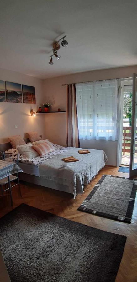 Rosy Apartman Apartment Vonyarcvashegy Luaran gambar