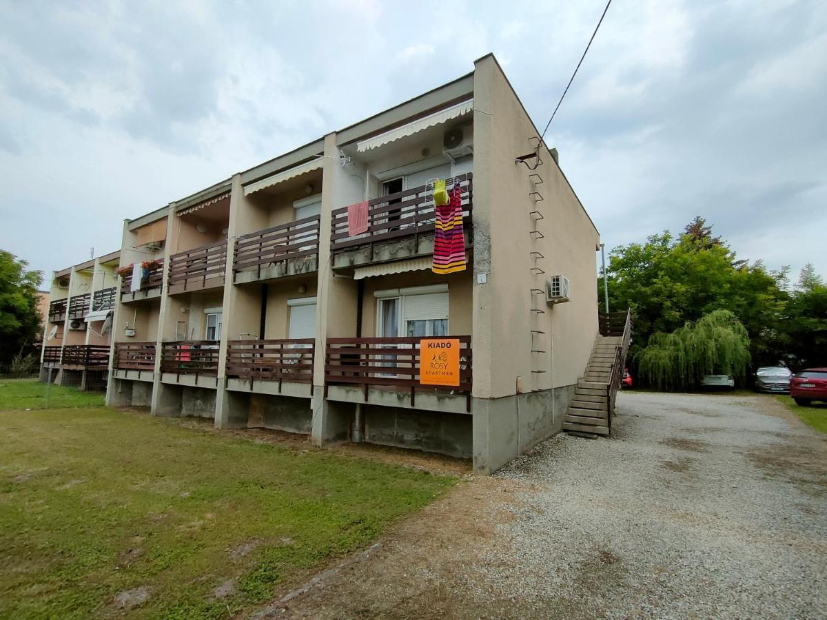 Rosy Apartman Apartment Vonyarcvashegy Luaran gambar