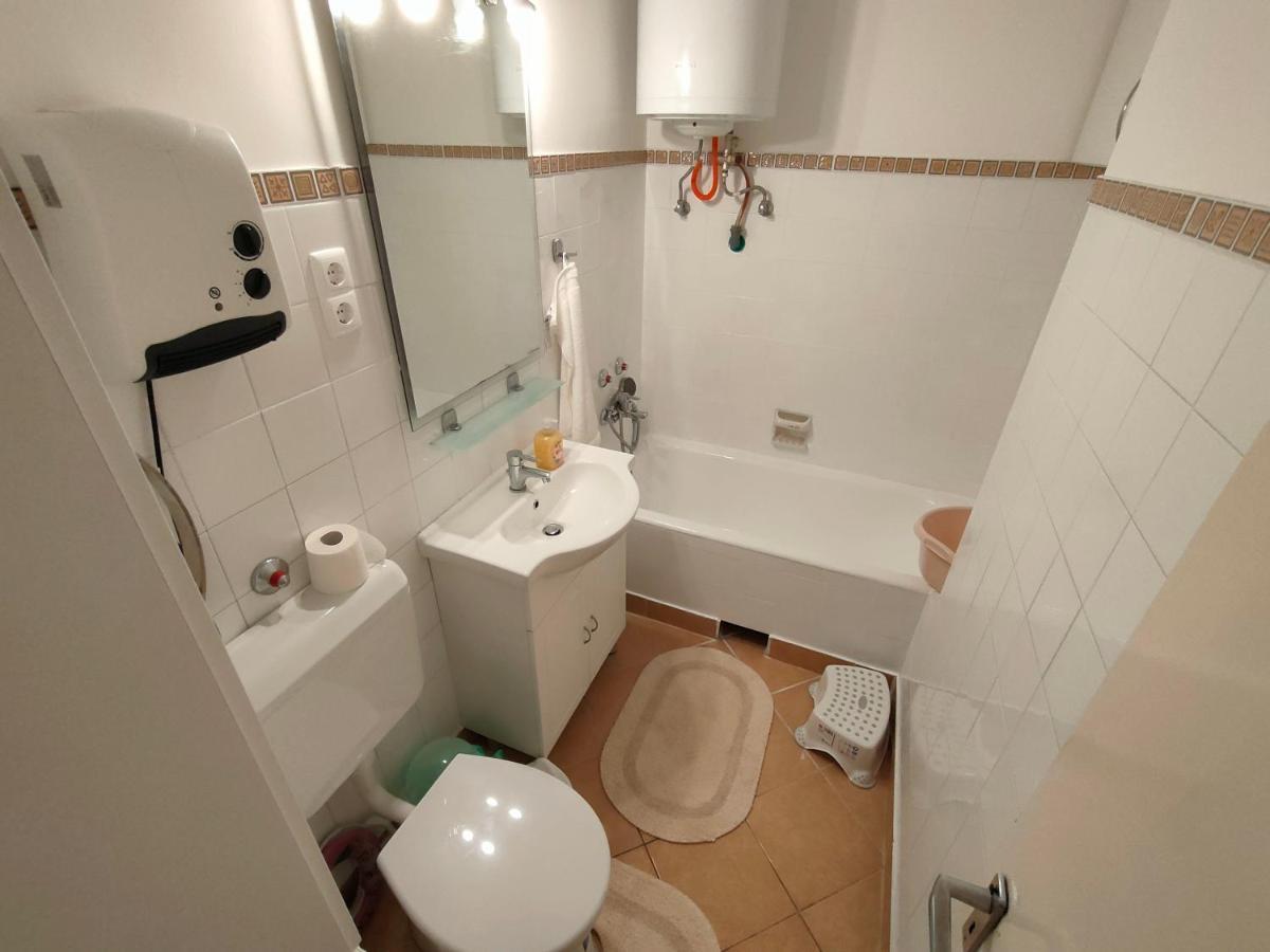 Rosy Apartman Apartment Vonyarcvashegy Luaran gambar