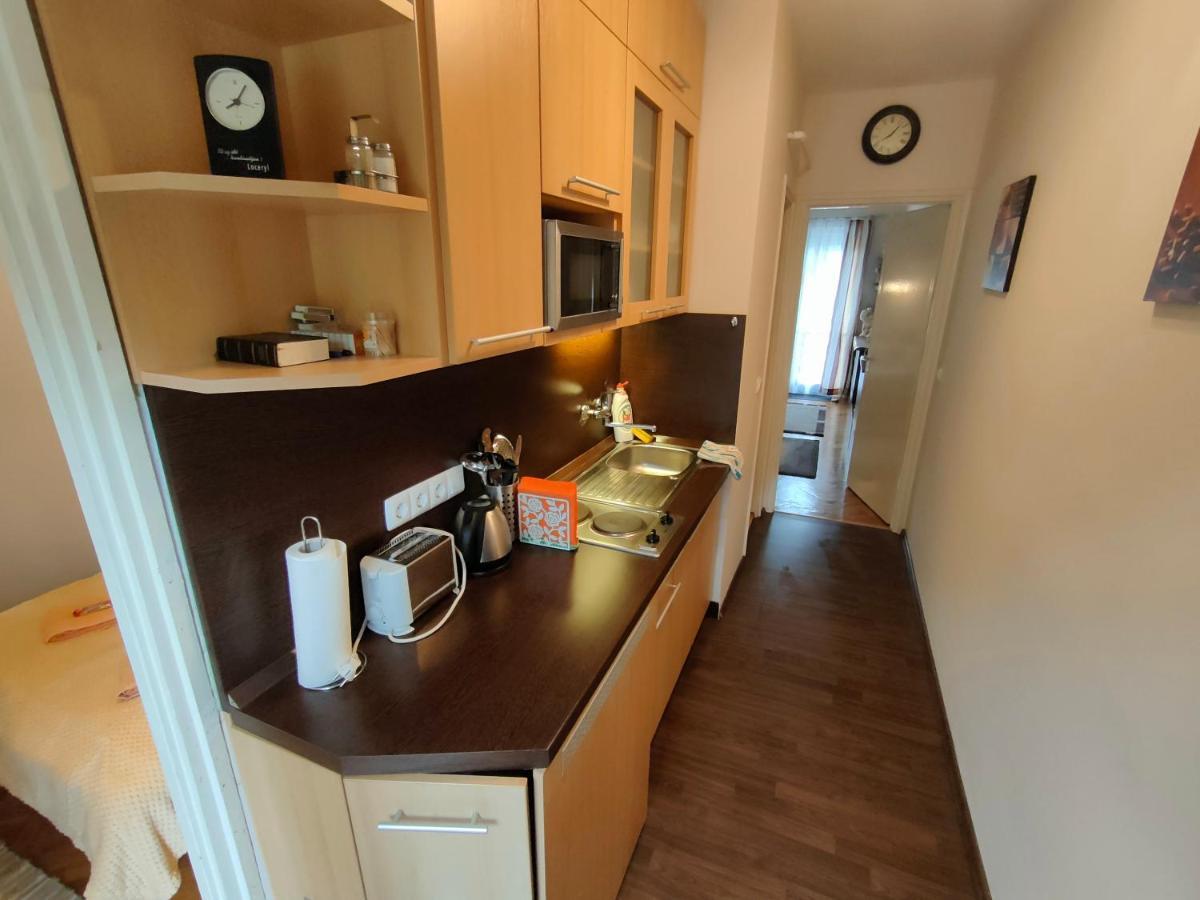 Rosy Apartman Apartment Vonyarcvashegy Luaran gambar