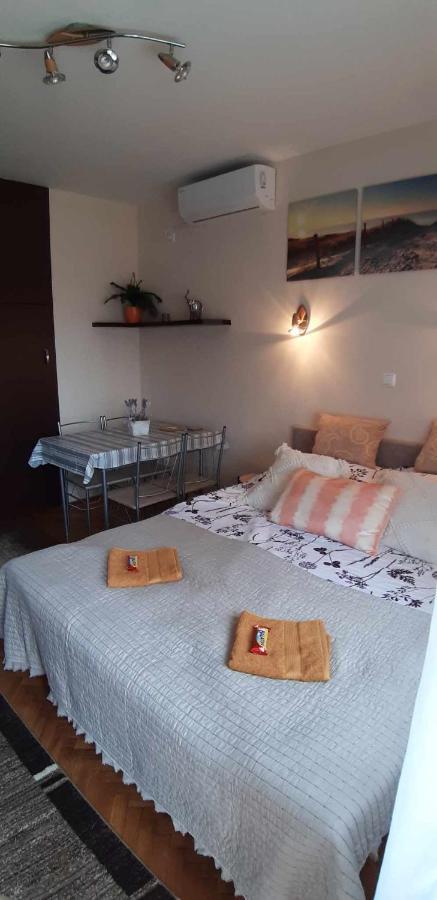 Rosy Apartman Apartment Vonyarcvashegy Luaran gambar